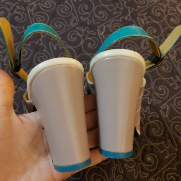 Fluevog Attic Tziporah Stunning slingback heels - Picture 6 of 6